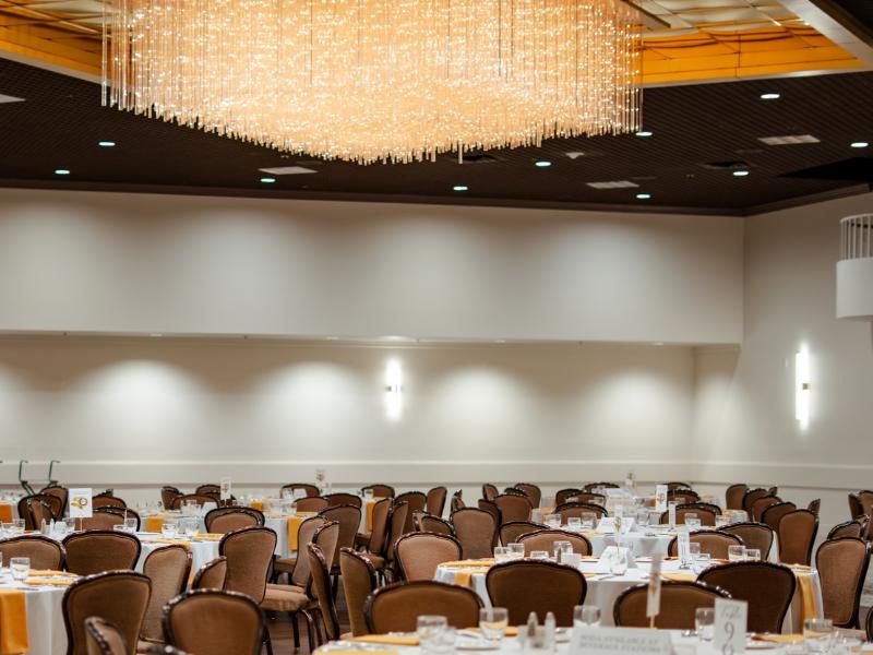 Why Professional Catering & Reception Hall Rentals Go Hand in Hand